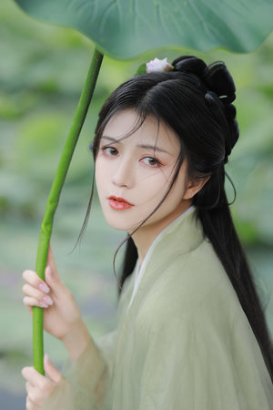 免费已满18岁身份证号